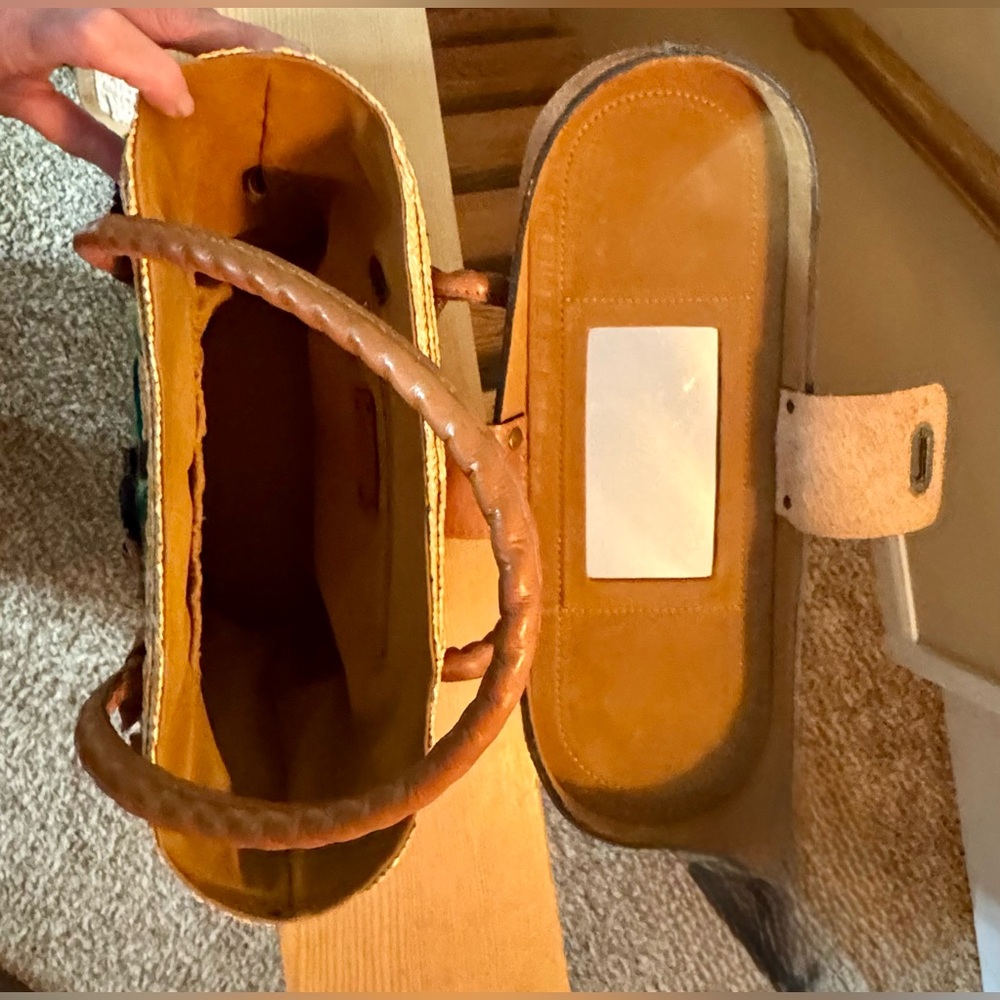 ✨ Patricia Nash Straw Wicker Tote – Preloved & Unique ✨ - Picture 10 of 14